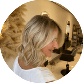 Manon Frier Salon Coiffure Saint-Raphaël, offrant des services de coiffure sur-mesure et des soins capillaires professionnels.